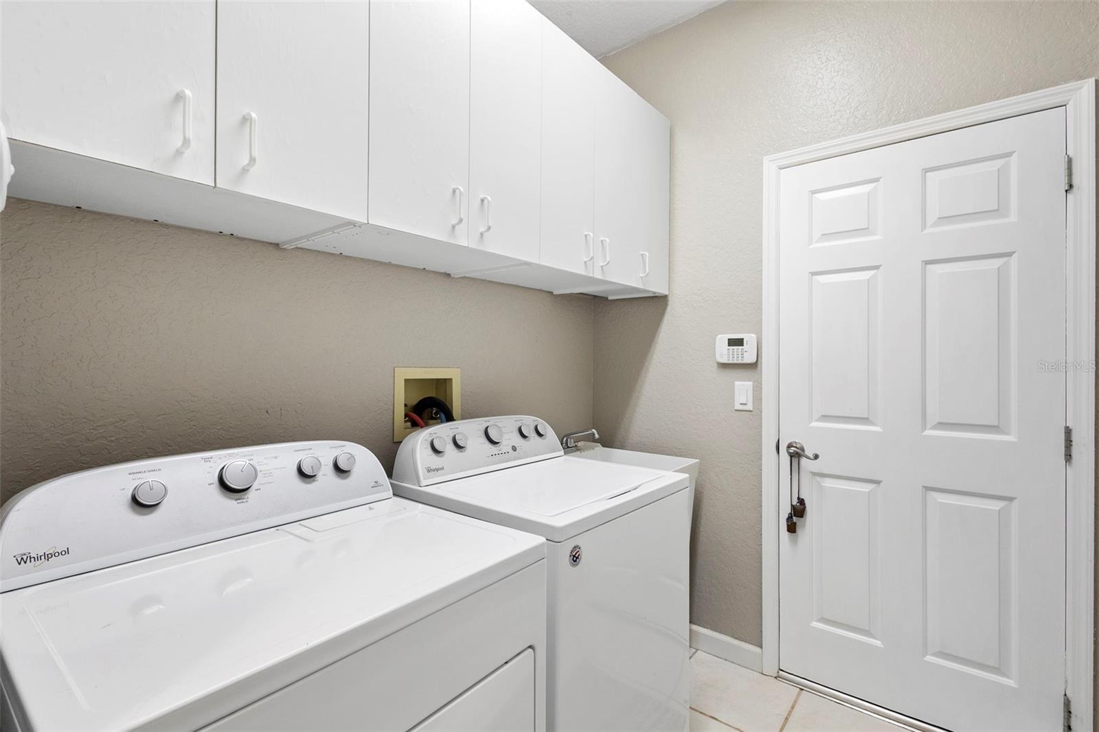 HAMMOCKS - Residential