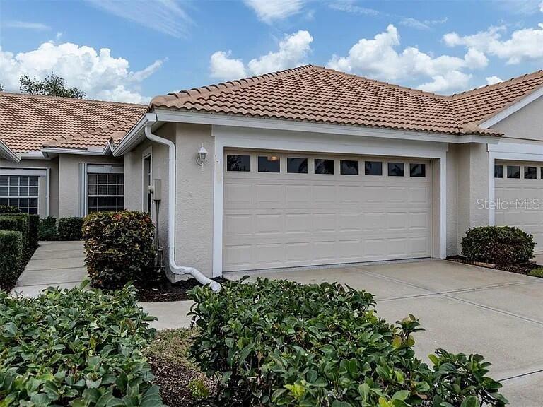Discover this charming property located in the award winning Pelican Pointe Golf & Country Club Community. This home has been owned by the original owner since it was built in 2001. The property has just completed a remodeling project including: complete interior and exterior painting, granite countertops in kitchen and bathrooms. Retiled showers in Master and Guest bathrooms. All carpeted floors have been replaced with beautiful LVP flooring. All tile floors have been professionally reconditioned. Lovely glass doors have been installed on the Master Bathroom shower. All sinks in bathrooms and kitchen have been replaced with elegant undermount sinks. Old ceiling fans replace with new digital ceiling fans and lights. Track lighting installed in kitchen. Many features adorn this nice home such as a two car garage and walk in closets, new tile roof and other items not mentioned in this description.
Enjoy the convenience of nearby amenities, including shopping and dining options. those seeking a versatile living arrangement in a vibrant community. Don't miss the opportunity to explore this lovely property.