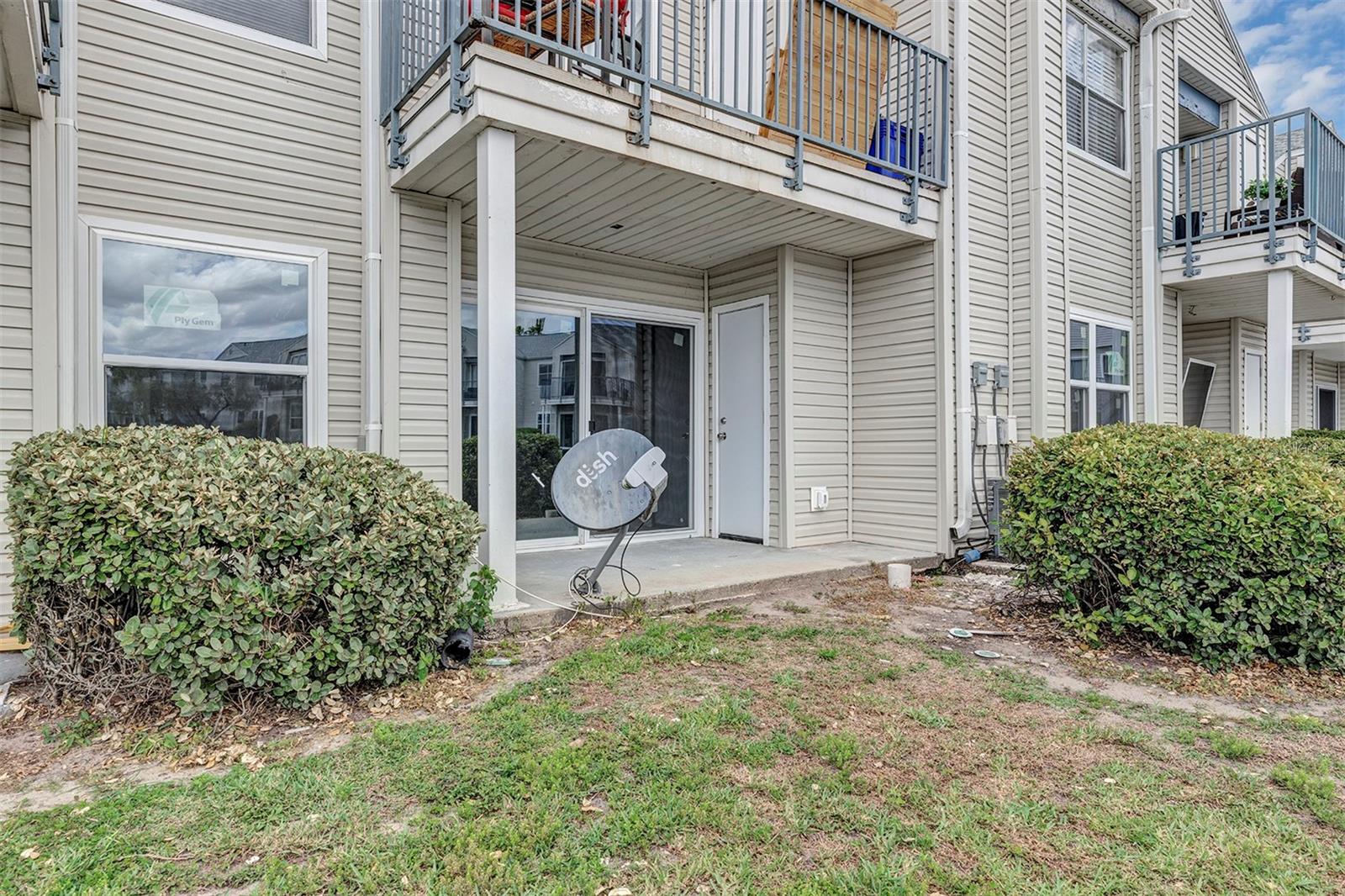 DOCKSIDE CONDO - Residential
