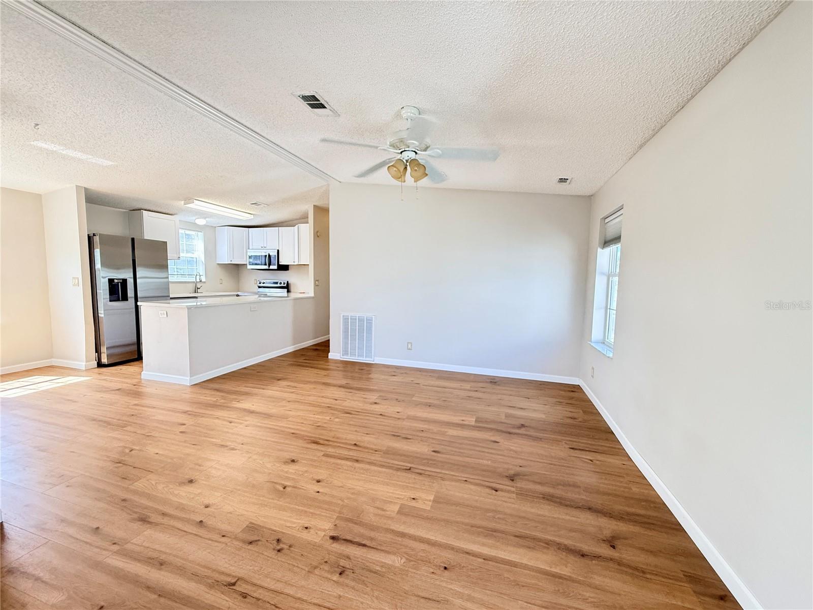 PELICAN HARBOR MOB HOME ESTATES - Residential