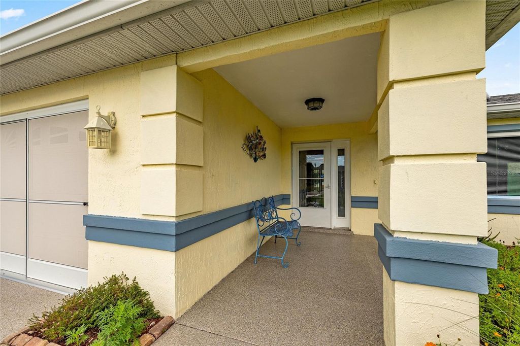 Photo of 9948 SW 62nd Avenue, Ocala, FL 34476 (MLS # OM707403)