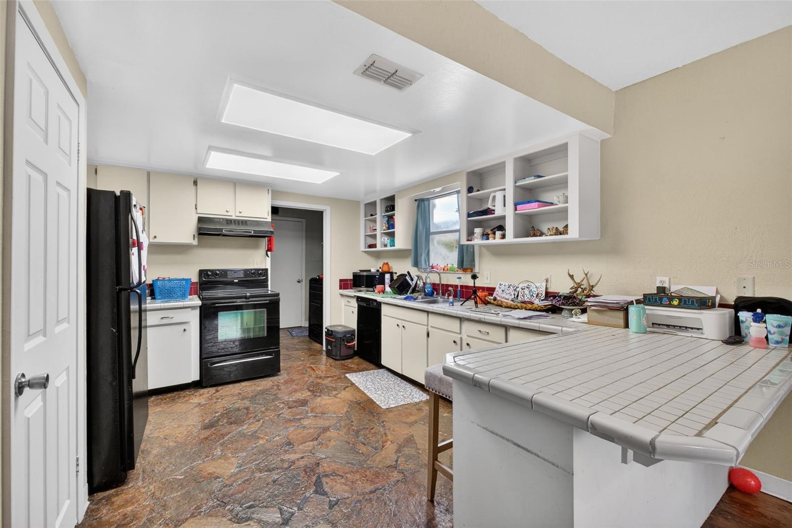 ZEPHYRHILLS COLONY CO - Residential