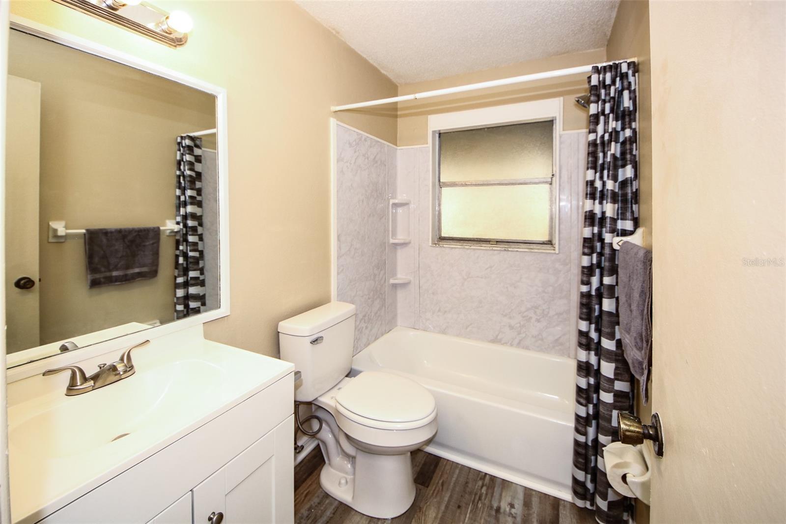 SEVEN SPGS HOMES - Residential