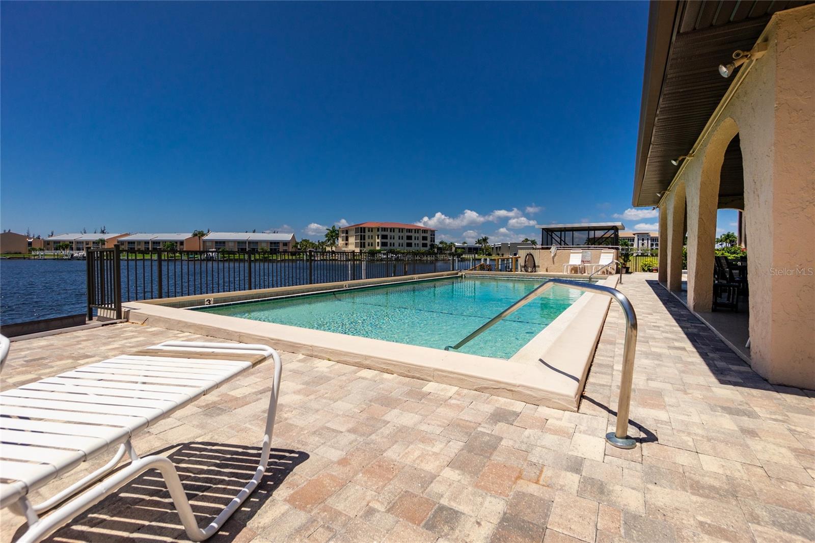 AQUI ESTATES UNIT 01 - Residential