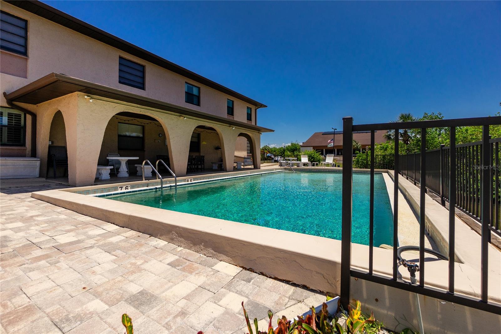 AQUI ESTATES UNIT 01 - Residential