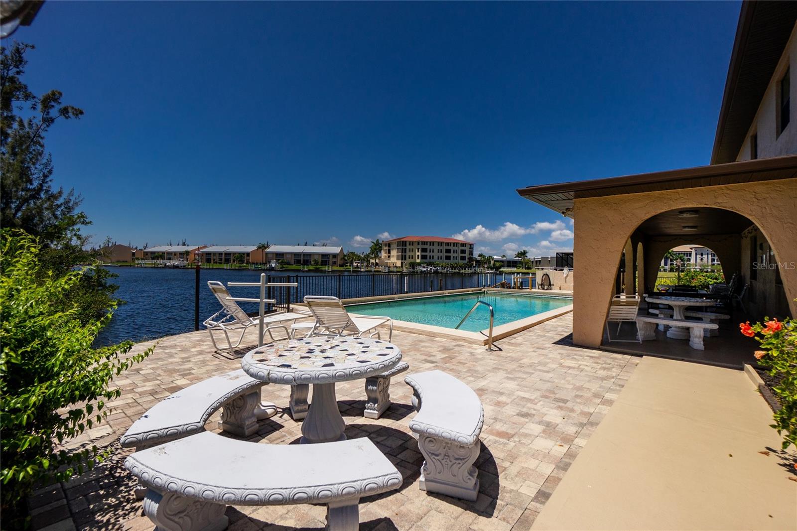 AQUI ESTATES UNIT 01 - Residential