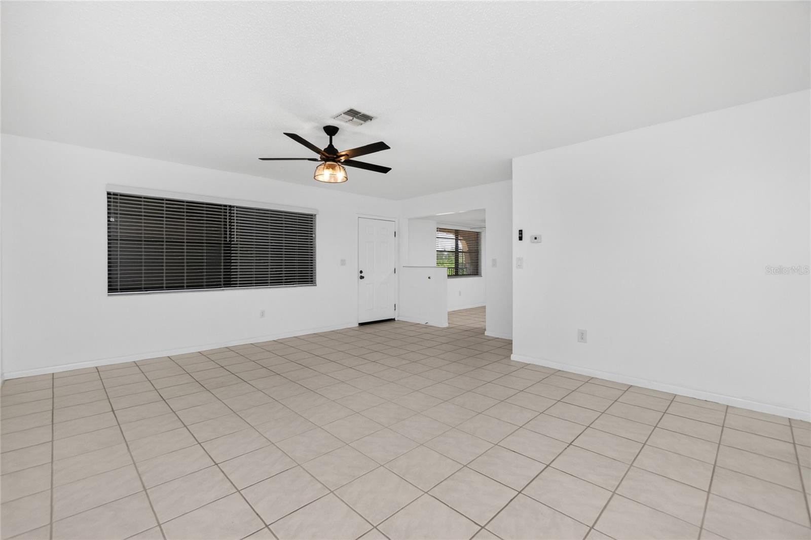 AQUI ESTATES UNIT 01 - Residential