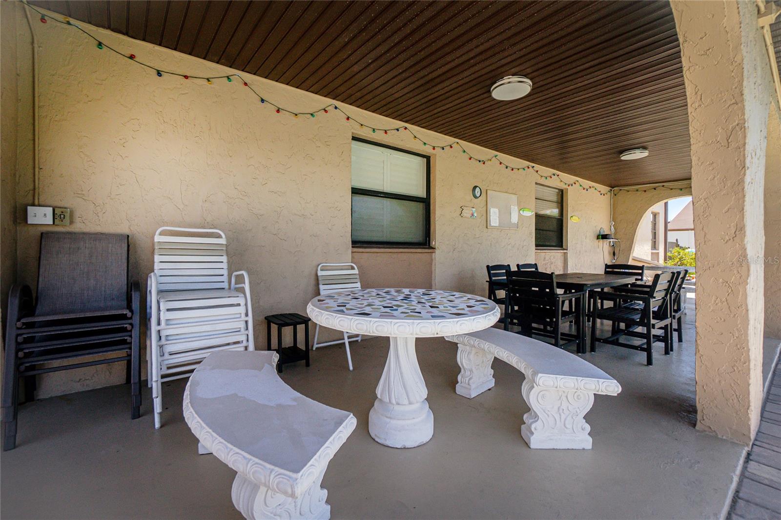 AQUI ESTATES UNIT 01 - Residential