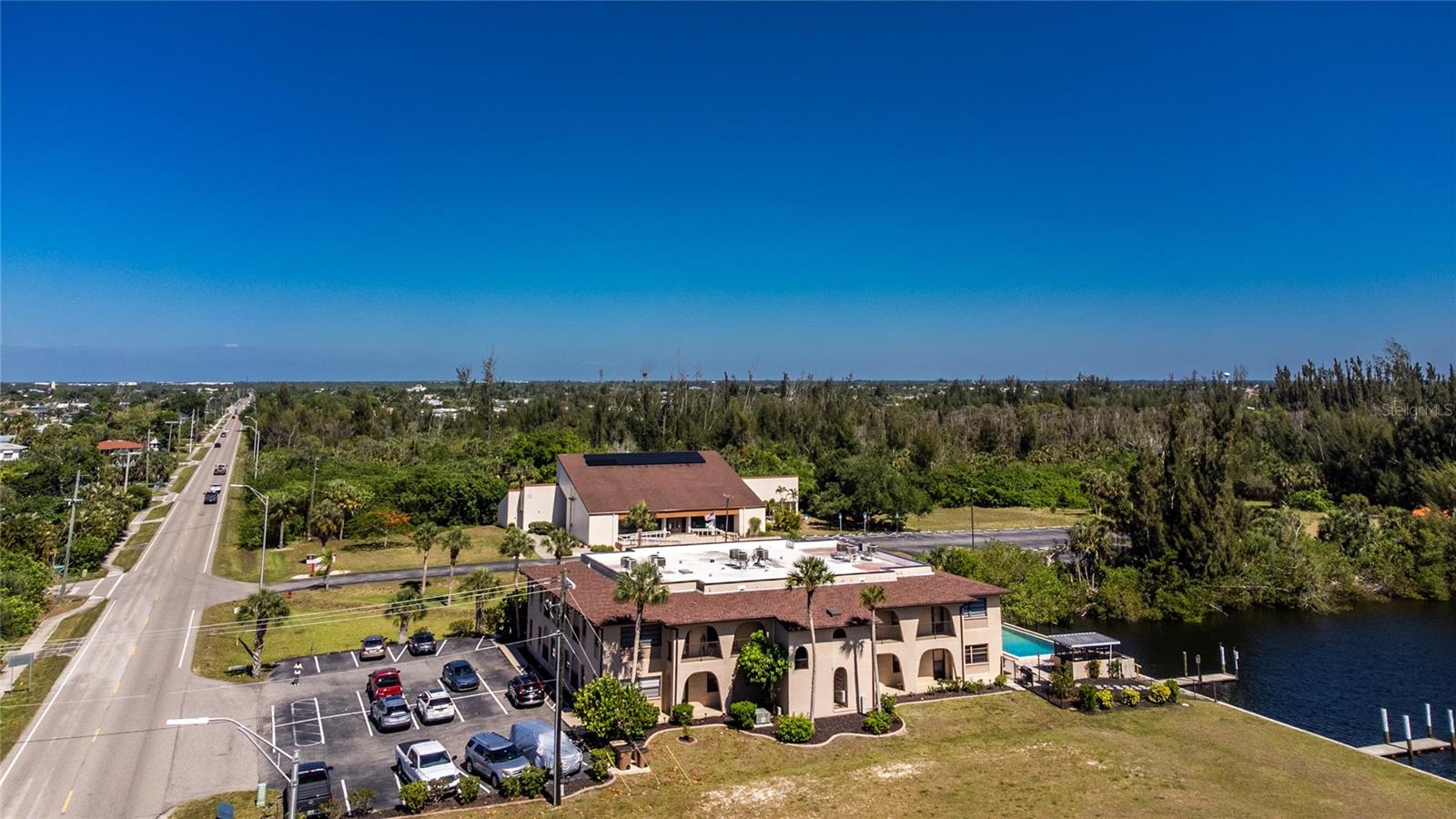 AQUI ESTATES UNIT 01 - Residential