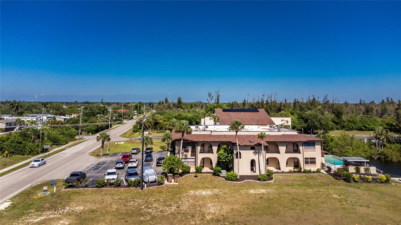 AQUI ESTATES UNIT 01 - Residential