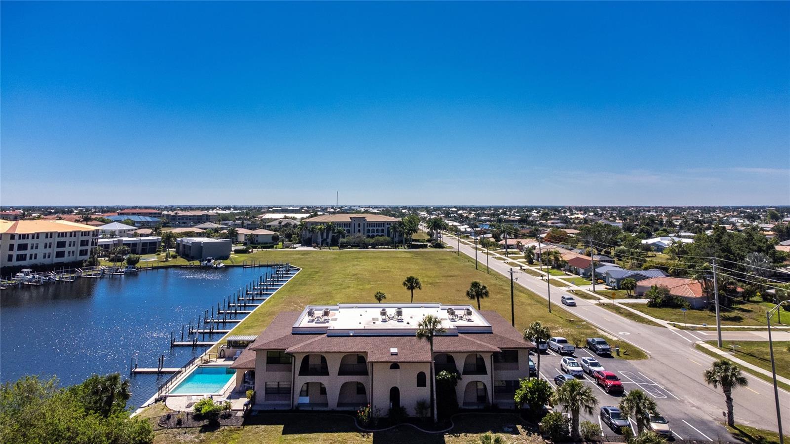 AQUI ESTATES UNIT 01 - Residential