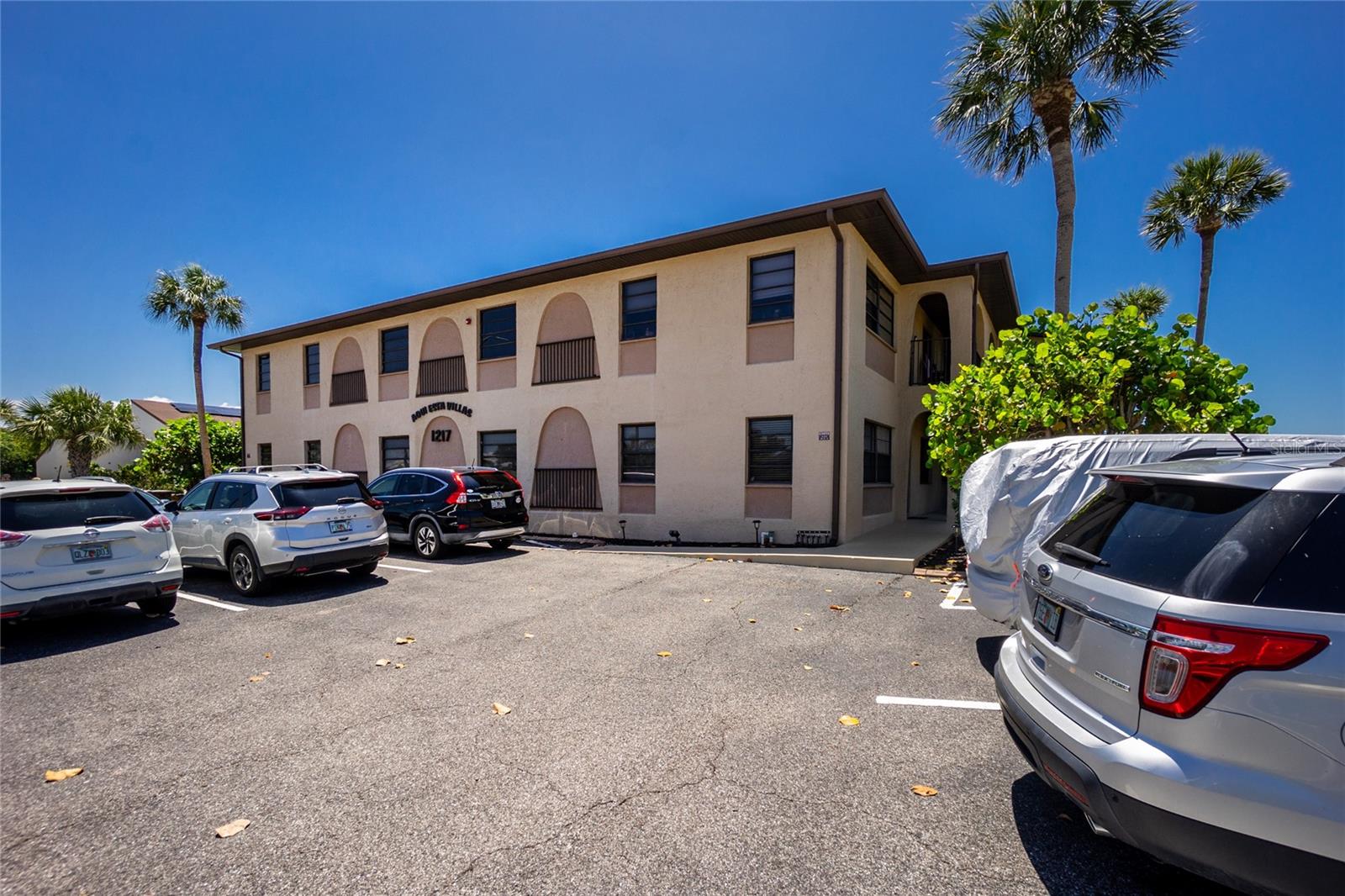 AQUI ESTATES UNIT 01 - Residential