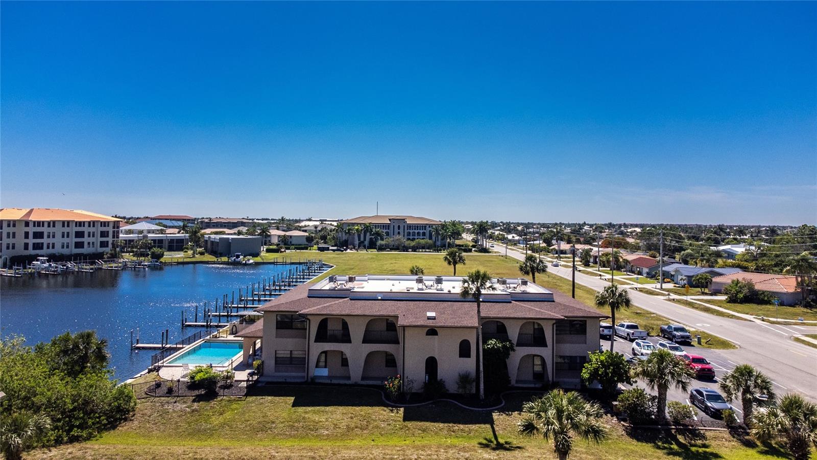 AQUI ESTATES UNIT 01 - Residential