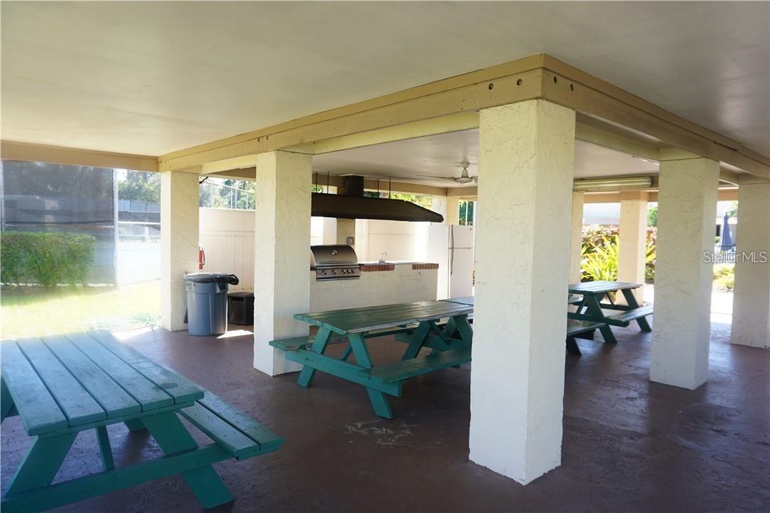 FIVE TOWNS OF ST PETE - Residential