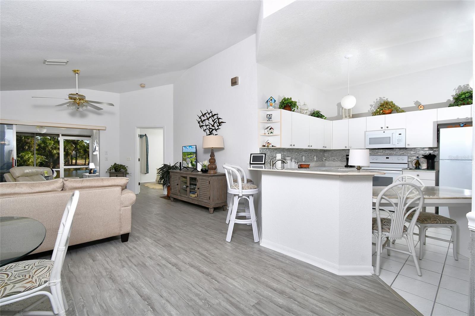 MARLIN RUN CONDO 03 - Residential