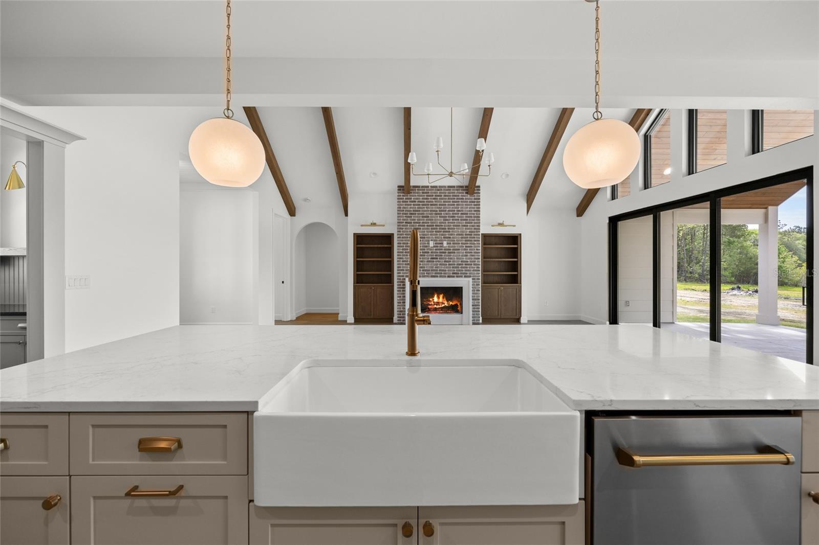 STARLAKE ESTATES - Residential