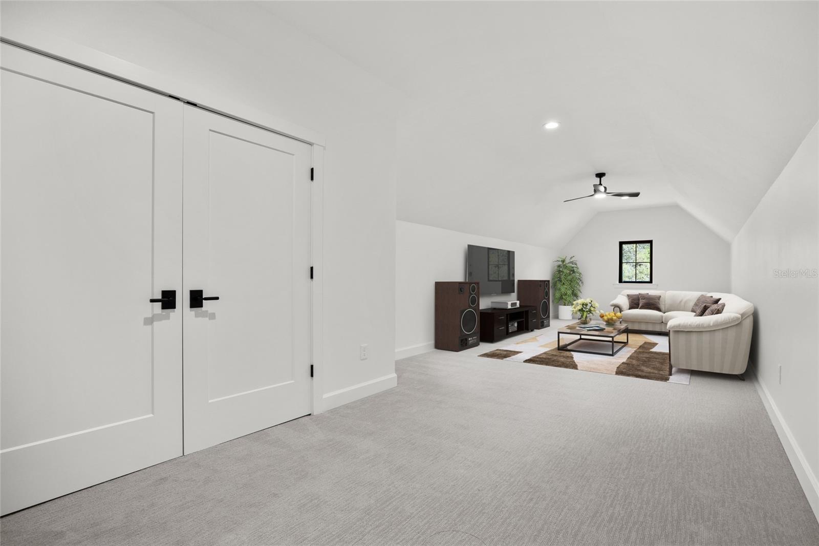 STARLAKE ESTATES - Residential