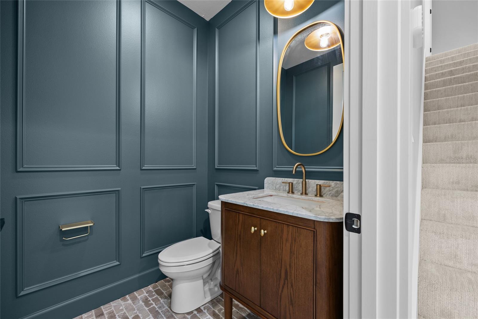 STARLAKE ESTATES - Residential