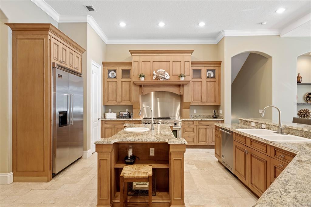 ESTATES AT LAKE SUSAN - Residential