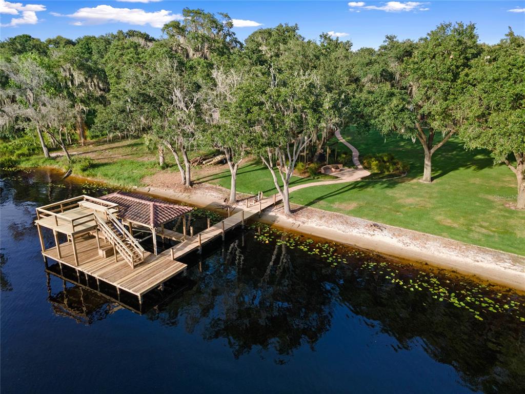 ESTATES AT LAKE SUSAN - Residential