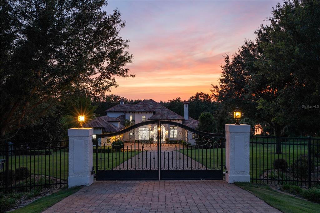 ESTATES AT LAKE SUSAN - Residential