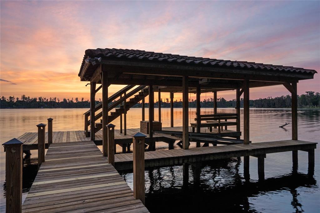 ESTATES AT LAKE SUSAN - Residential