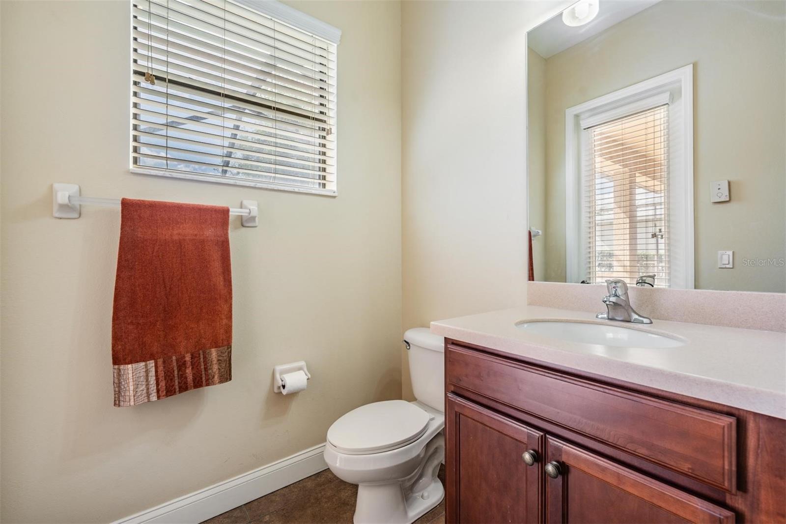 NINE EAGLES UNIT ONE SEC I - Residential