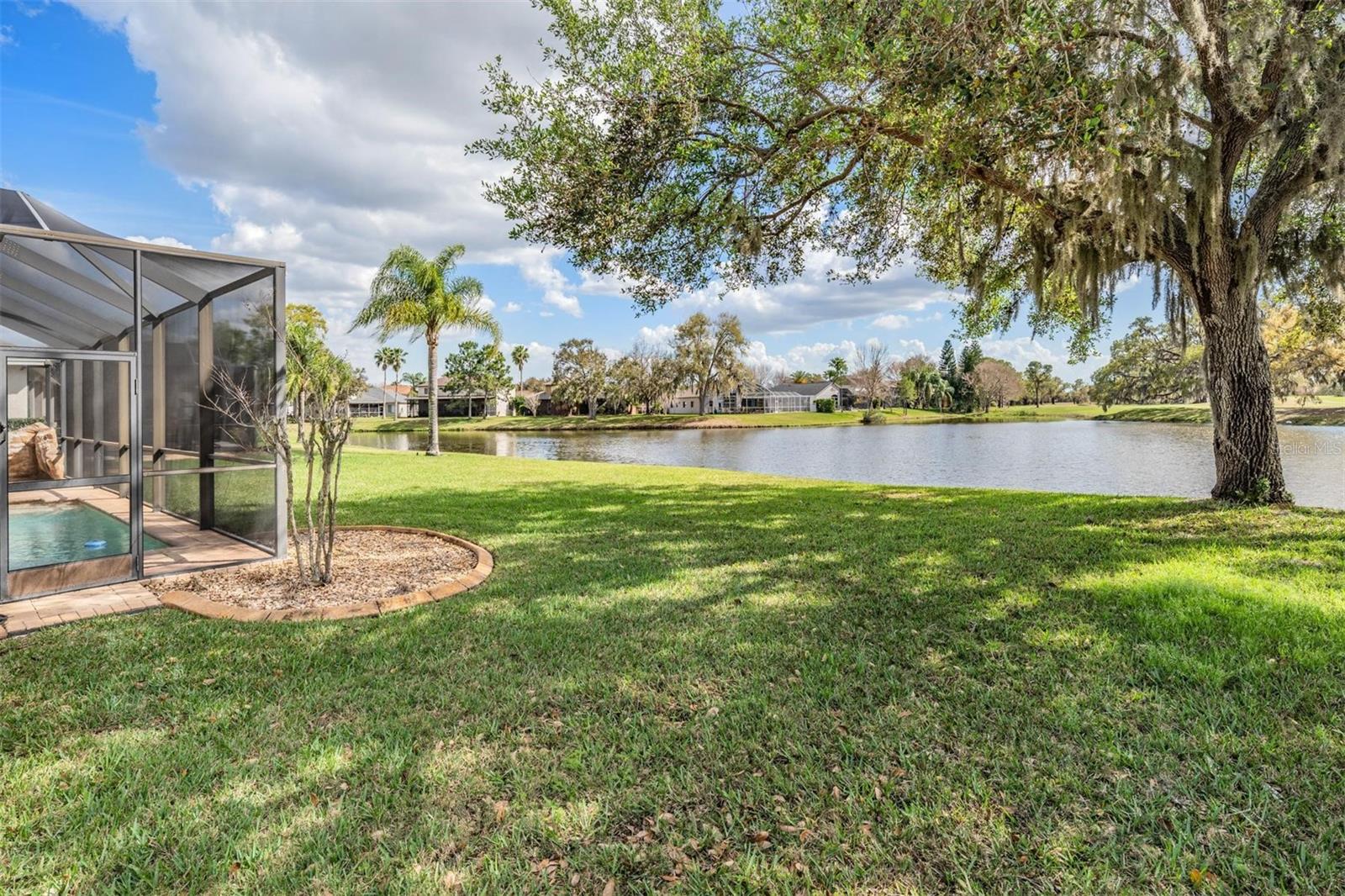 NINE EAGLES UNIT ONE SEC I - Residential