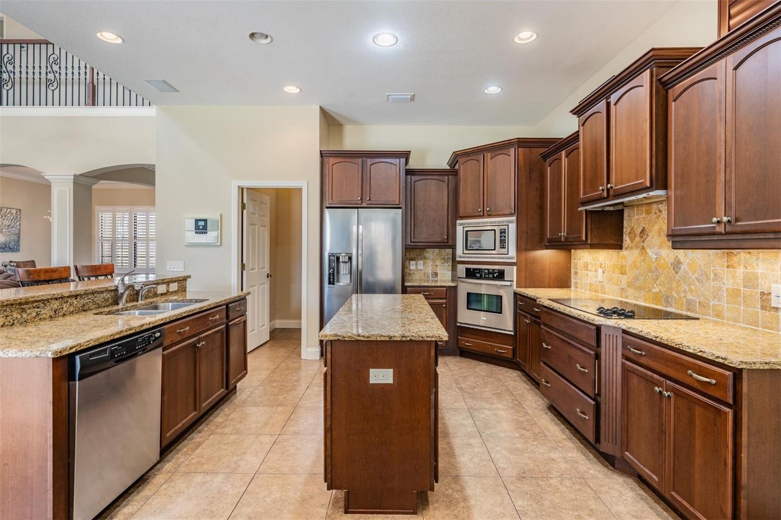 NINE EAGLES UNIT ONE SEC I - Residential