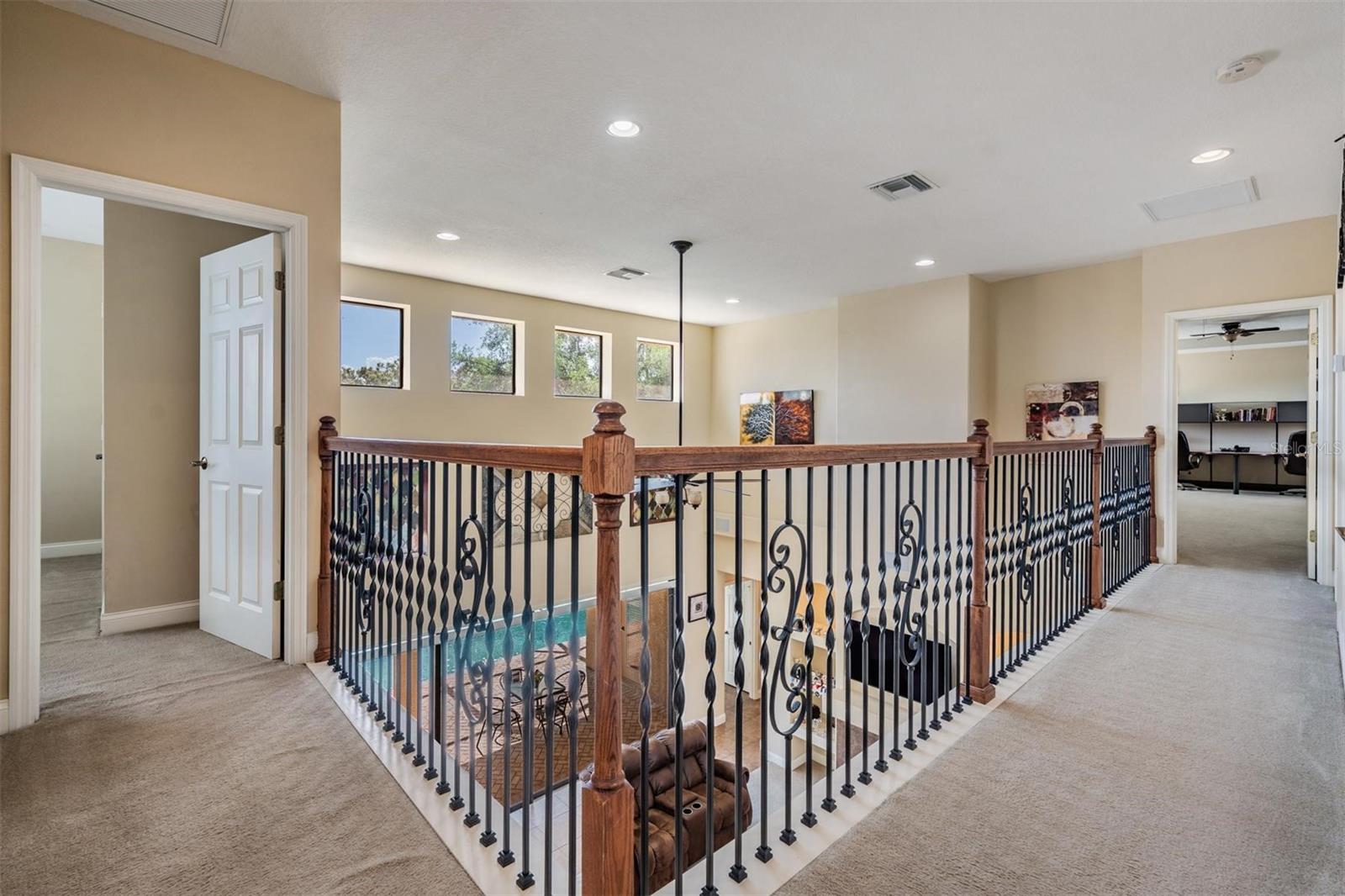 NINE EAGLES UNIT ONE SEC I - Residential