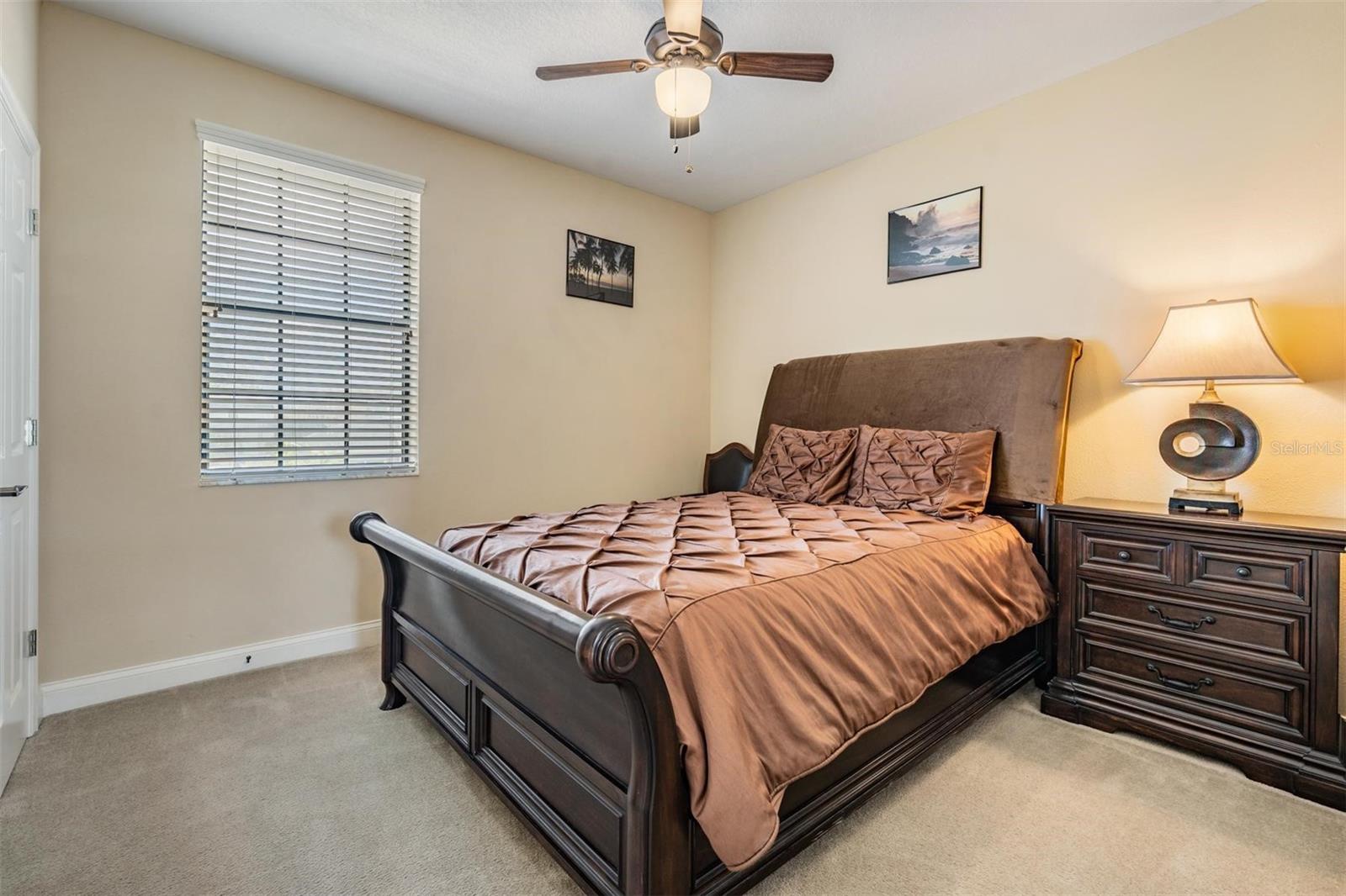 NINE EAGLES UNIT ONE SEC I - Residential