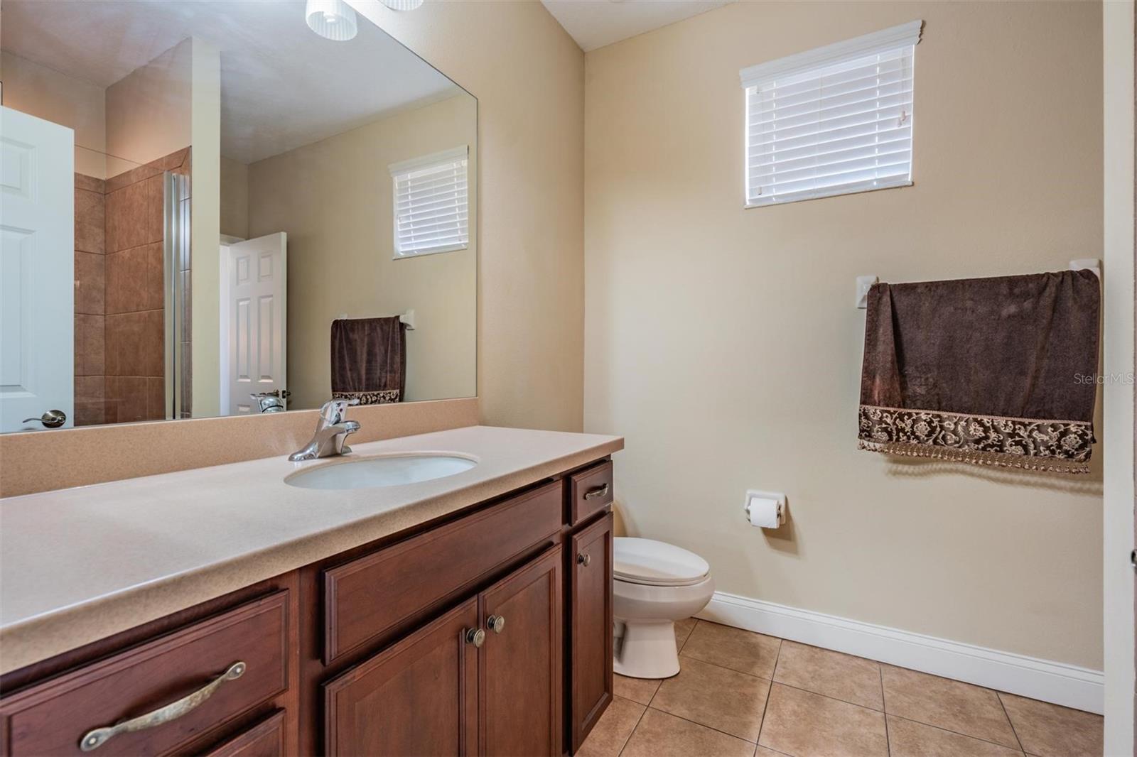 NINE EAGLES UNIT ONE SEC I - Residential