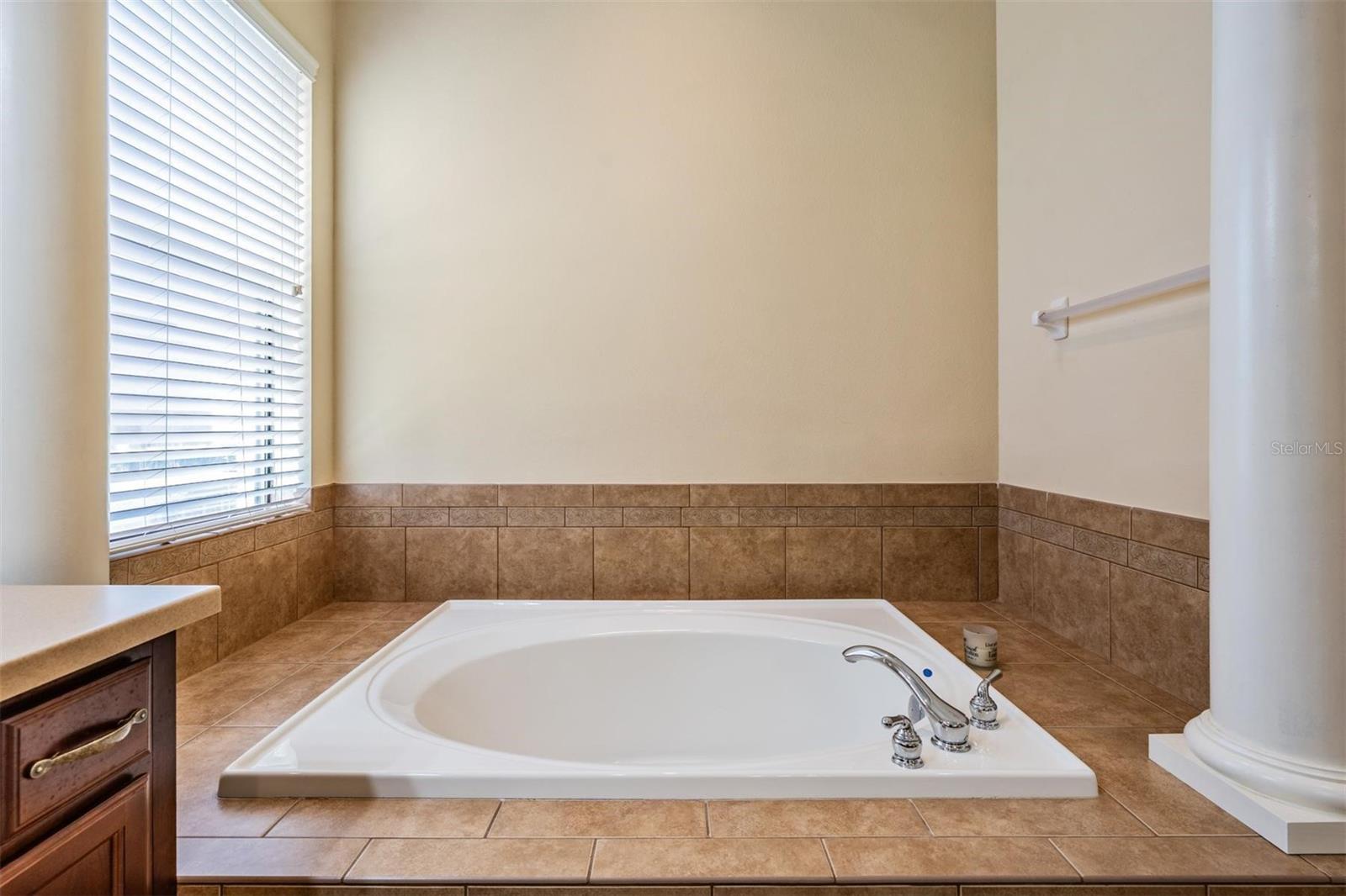 NINE EAGLES UNIT ONE SEC I - Residential