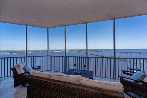 Photo of 2104 W 1st Street #3103, Fort Myers, FL 33901 (MLS # C7508851)