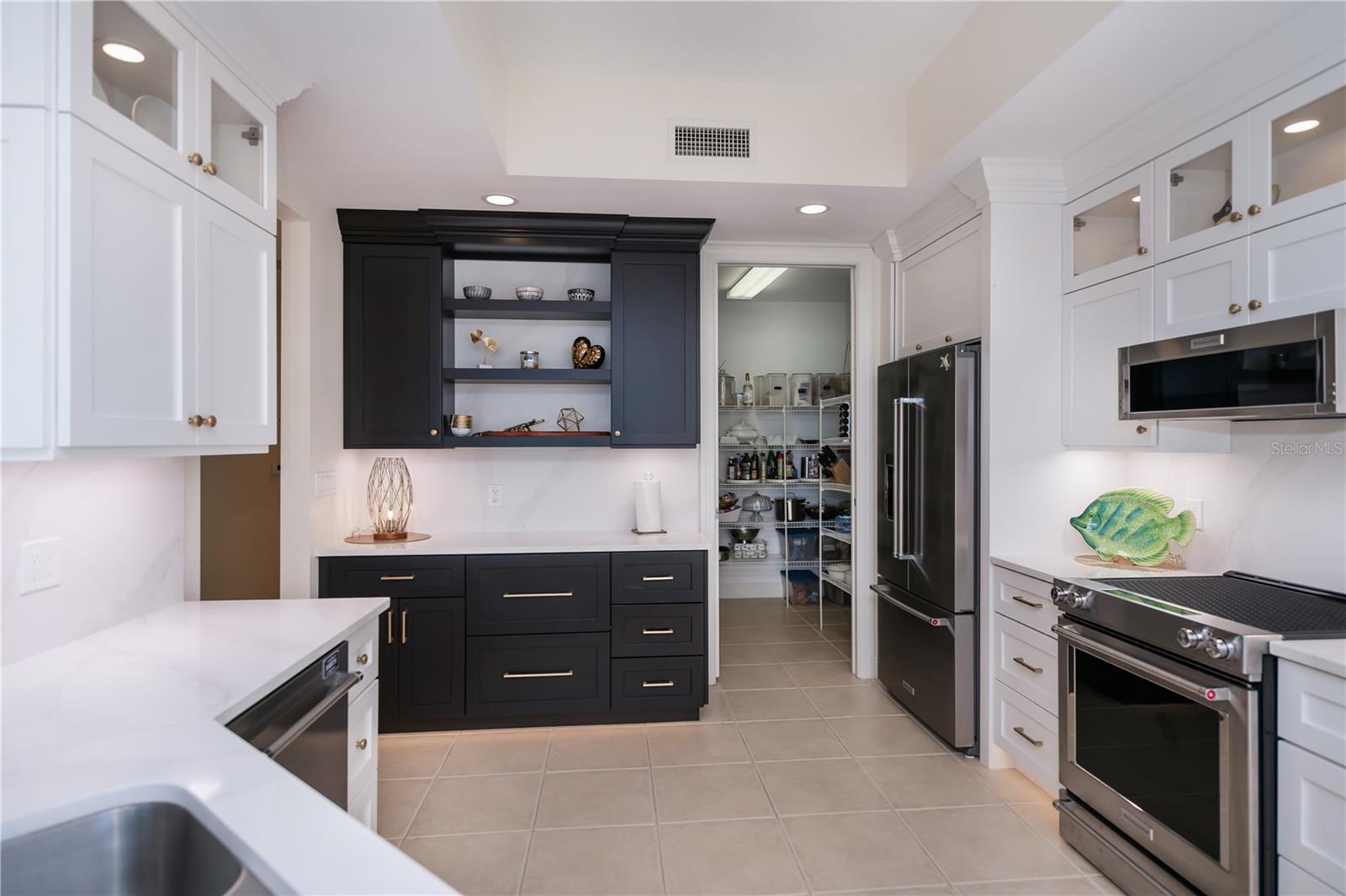 HIGH POINT PLACE PH 01 - Residential