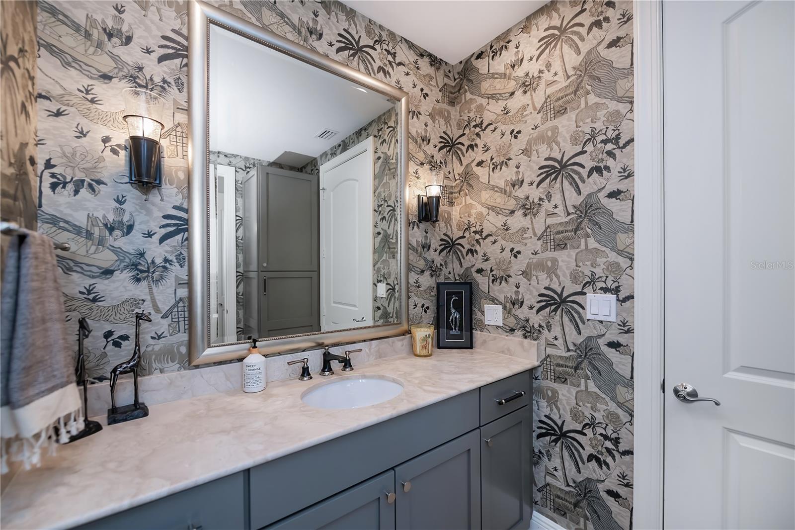 HIGH POINT PLACE PH 01 - Residential