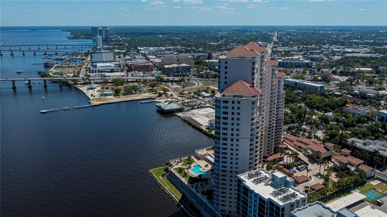 HIGH POINT PLACE PH 01 - Residential