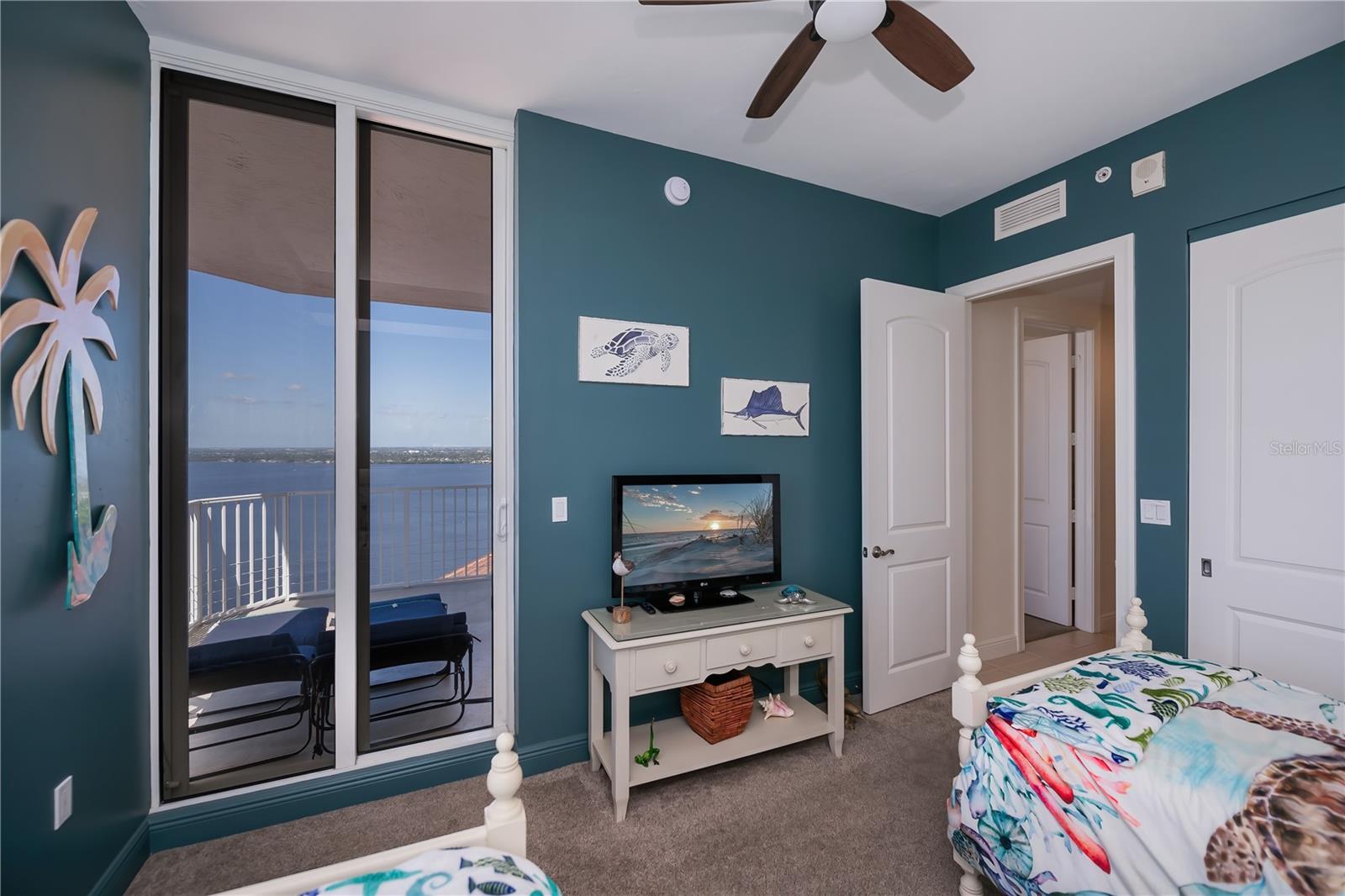 HIGH POINT PLACE PH 01 - Residential