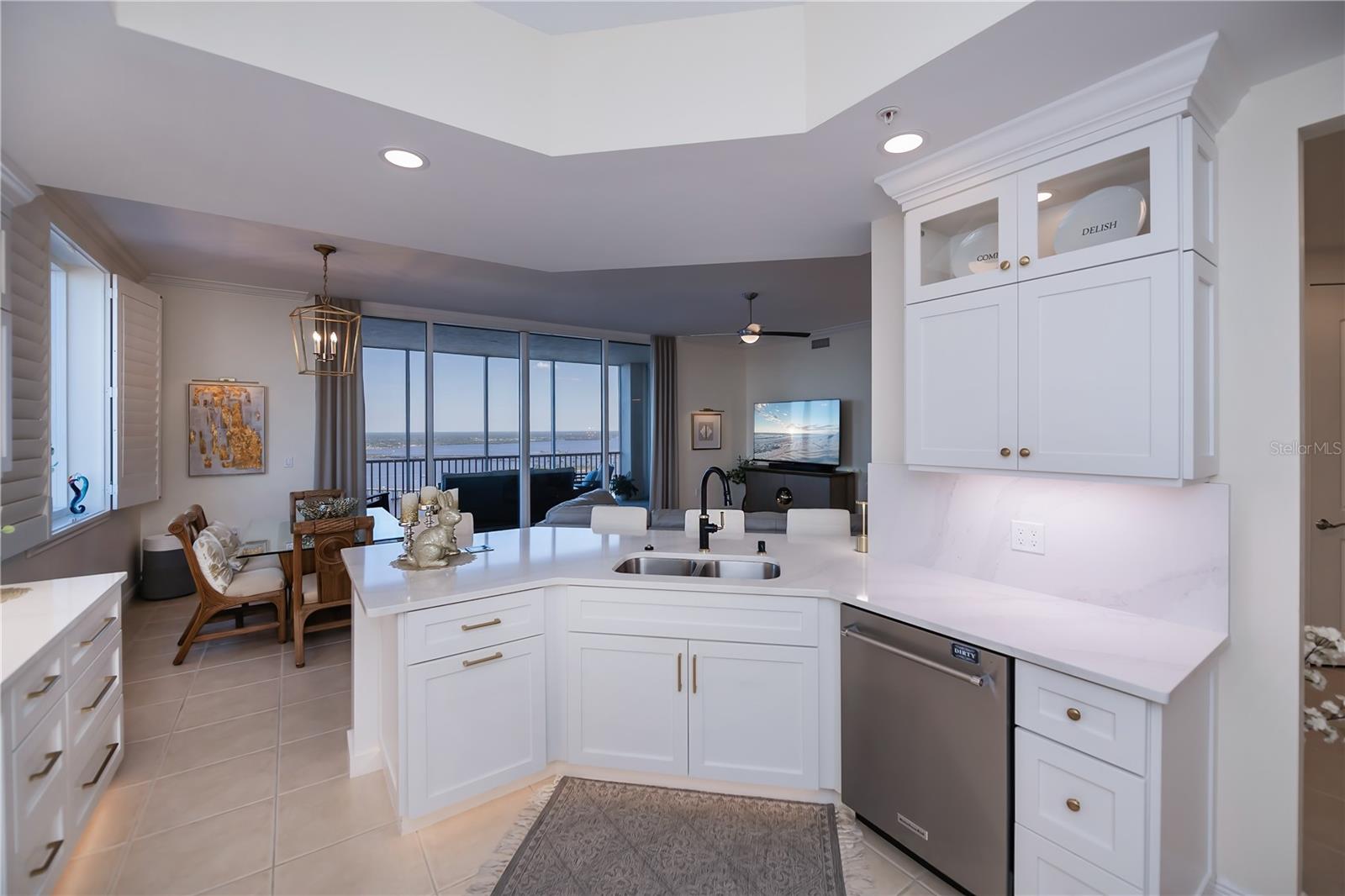 HIGH POINT PLACE PH 01 - Residential