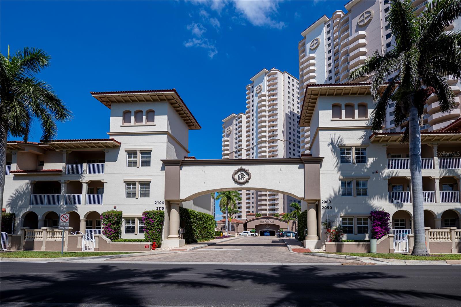 HIGH POINT PLACE PH 01 - Residential