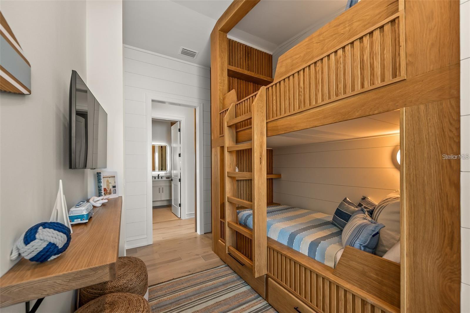 GULF VIEW SUB OF ANNA MARIA KEY - Residential
