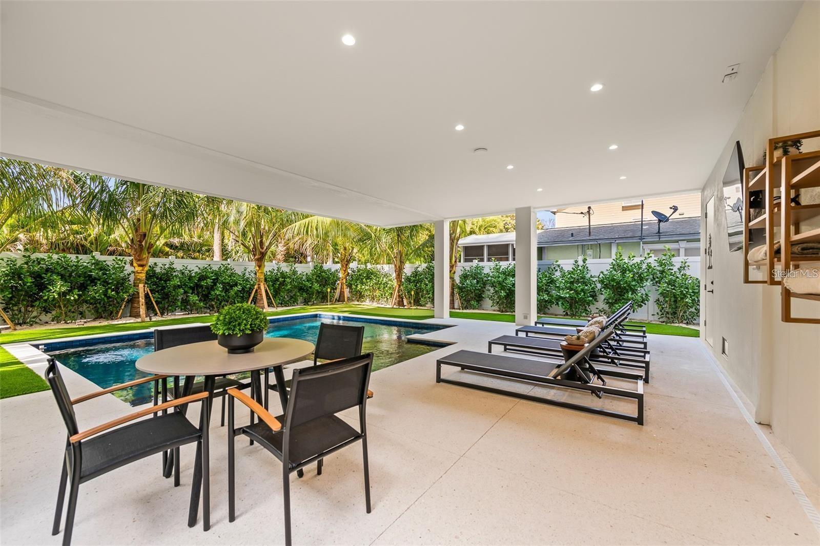 GULF VIEW SUB OF ANNA MARIA KEY - Residential