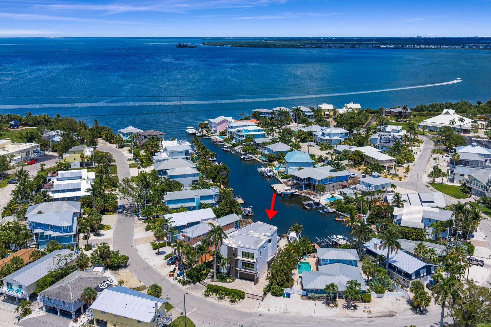 201 N HARBOR DRIVE