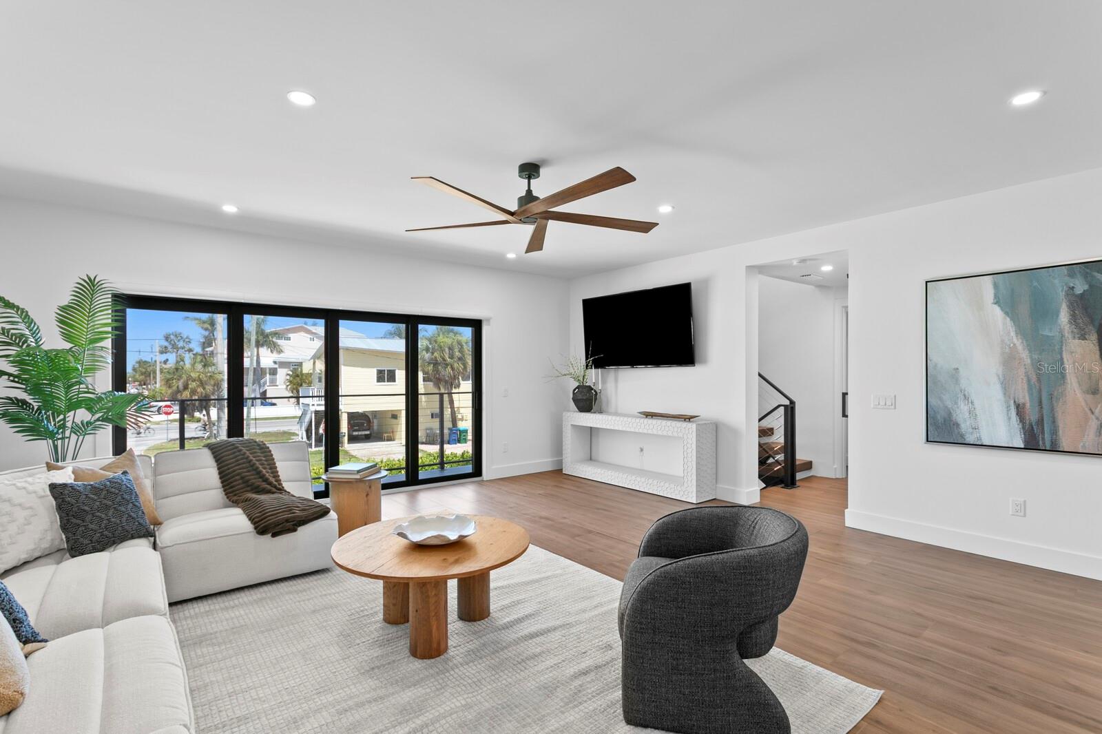 201 N HARBOR DRIVE