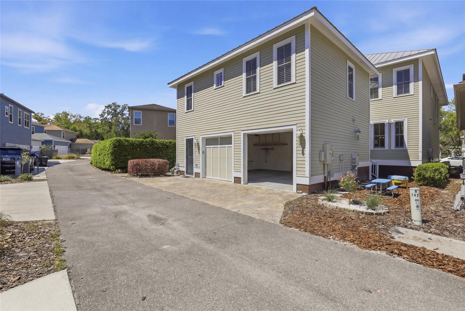 BRYTAN PH 1 - Residential