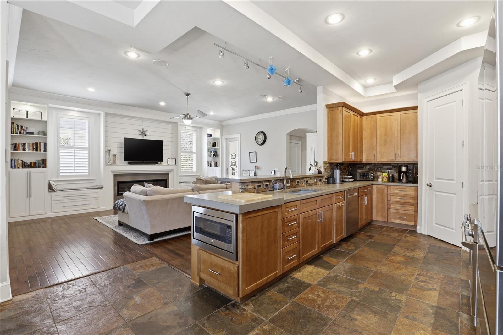 BRYTAN PH 1 - Residential