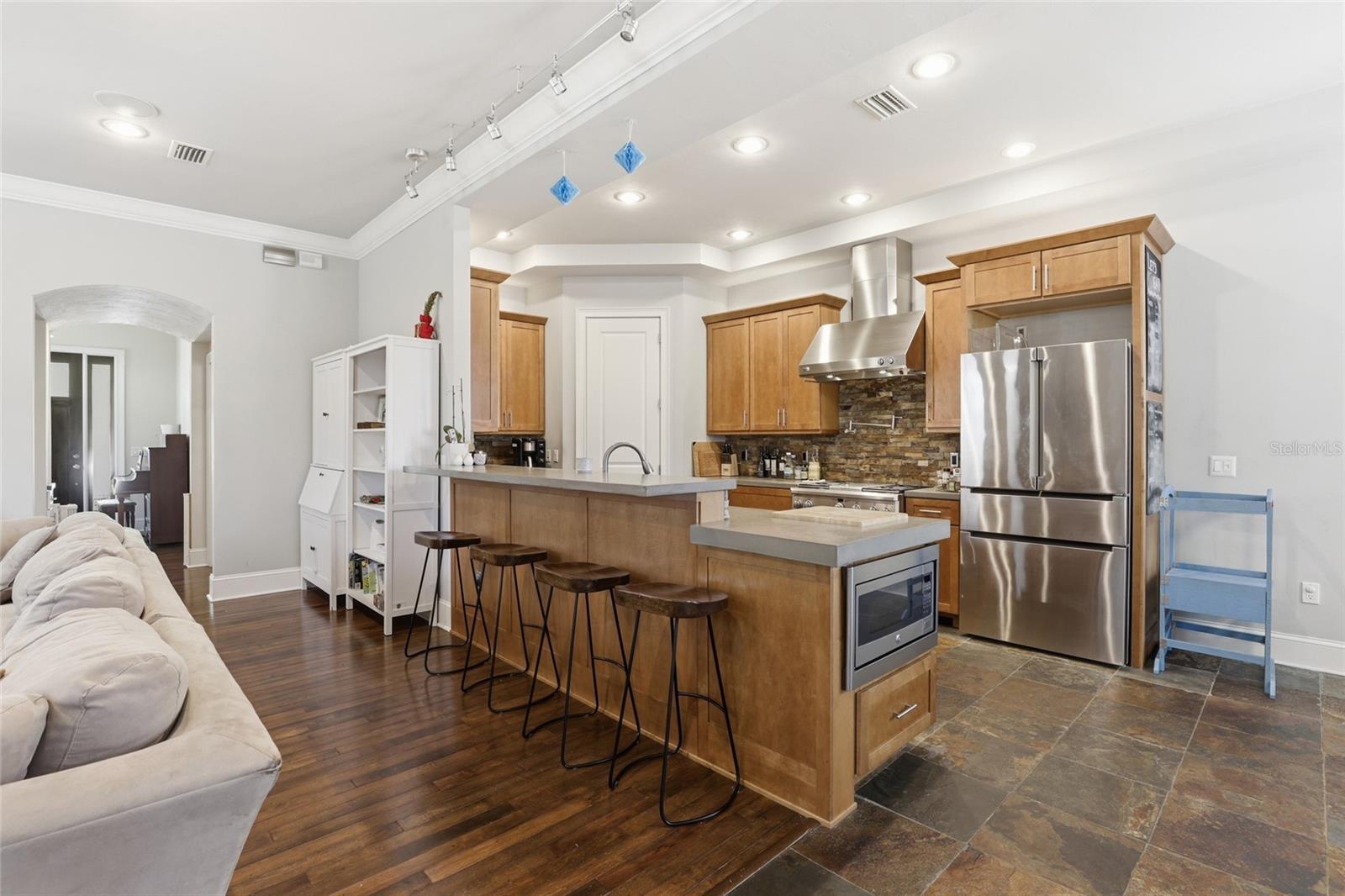 BRYTAN PH 1 - Residential