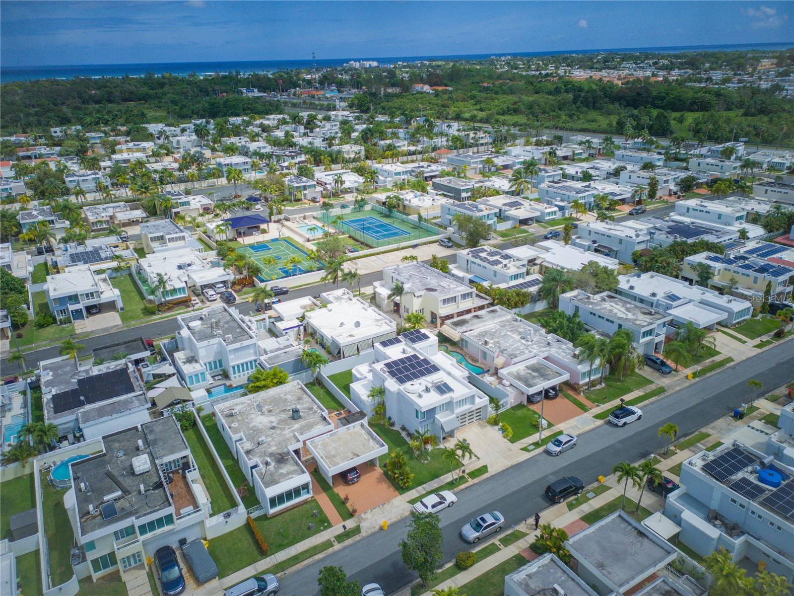 PASEO REAL - Residential