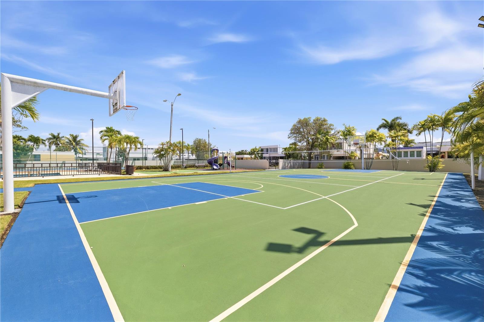 PASEO REAL - Residential