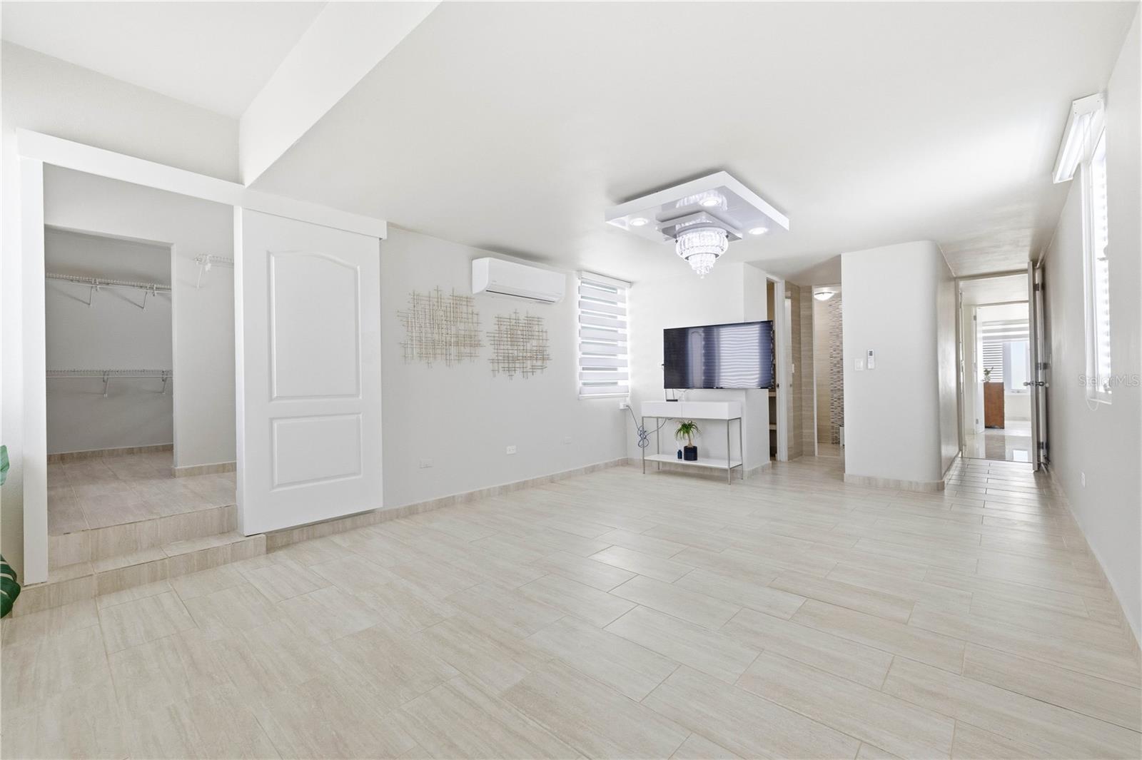 PASEO REAL - Residential